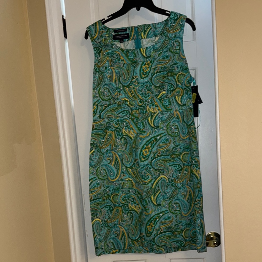 Paisley Print Sleeveless Dress that is ready for a summer fling!